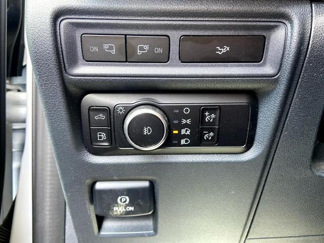 Photo of 2023 Oxford White Ford F-150