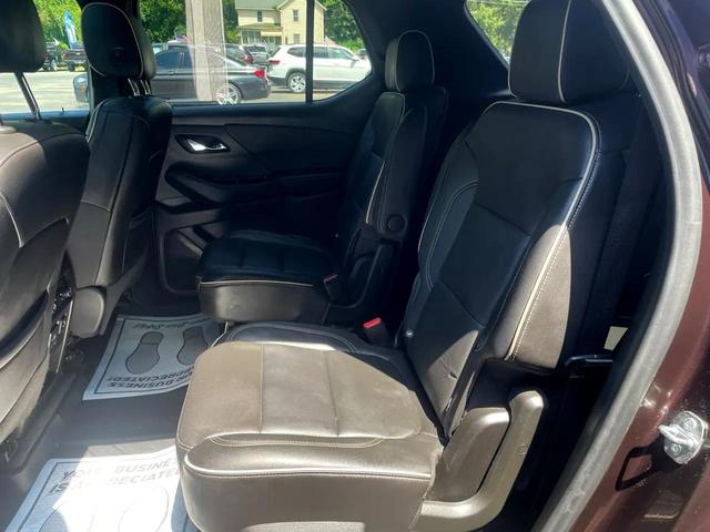 Photo of 2023 Burgundy Chevrolet Traverse
