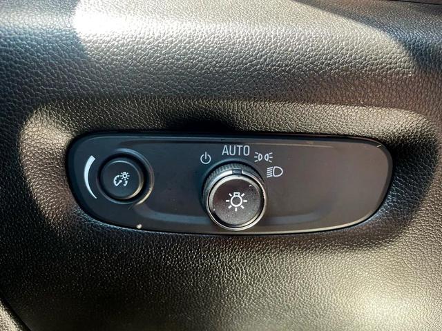 Photo of 2023 Burgundy Chevrolet Traverse