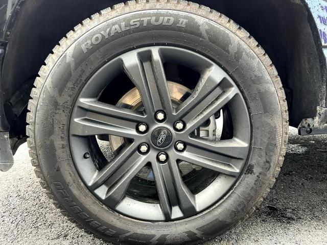Photo of 2023 Agate Black Metallic Ford F-150
