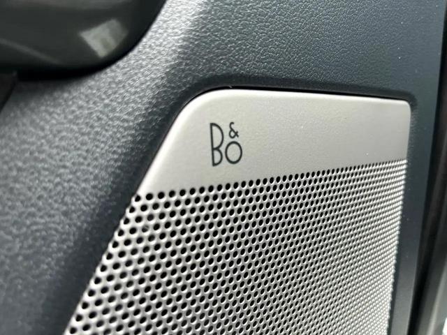 Photo of 2023 Agate Black Metallic Ford F-150