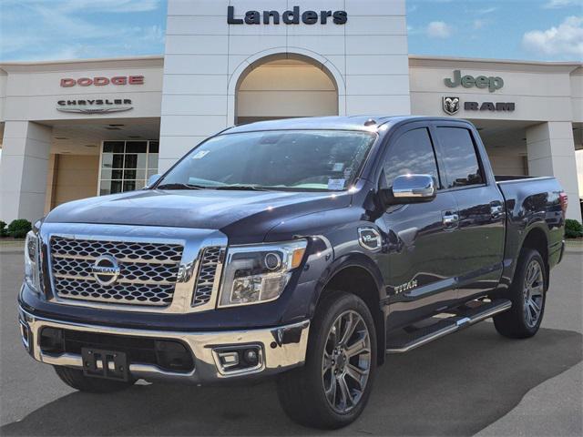 2017 Nissan Titan