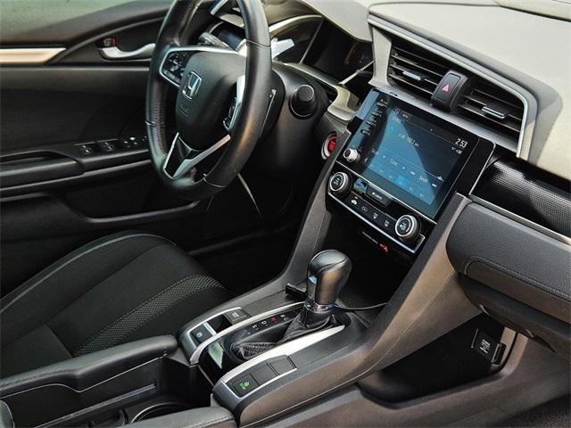 Photo of 2020 Aegean Blue Metallic Honda Civic