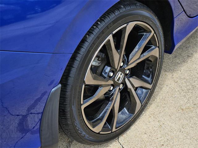 Photo of 2020 Aegean Blue Metallic Honda Civic