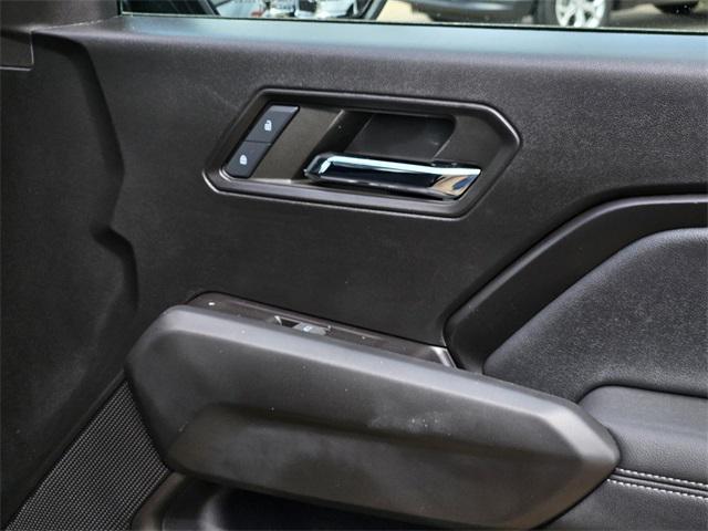 Photo of 2024 Black Chevrolet Colorado