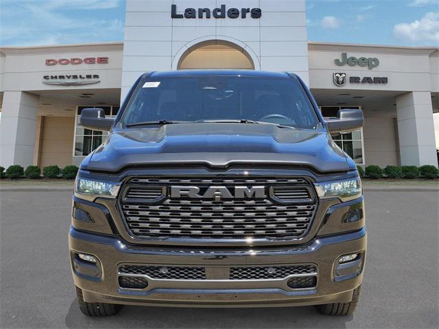 Photo of 2025 Diamond Black Crystal Pearlcoat RAM 1500