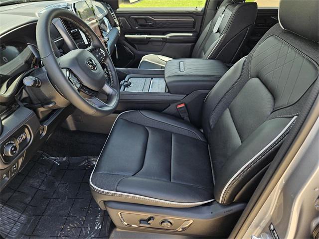 Photo of 2025 Billet Silver Metallic Clearcoat RAM 1500