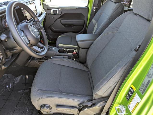 Photo of 2025 Mojito Clearcoat Jeep Wrangler