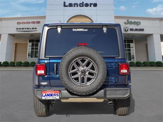 Photo of 2025 Fathom Blue Pearlcoat Jeep Wrangler