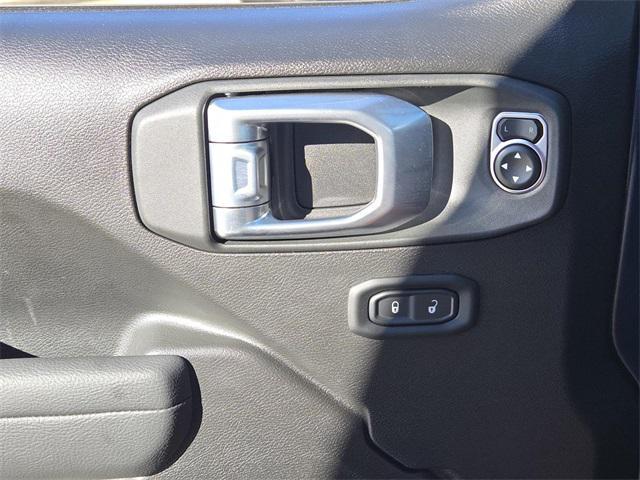 Photo of 2025 Fathom Blue Pearlcoat Jeep Wrangler