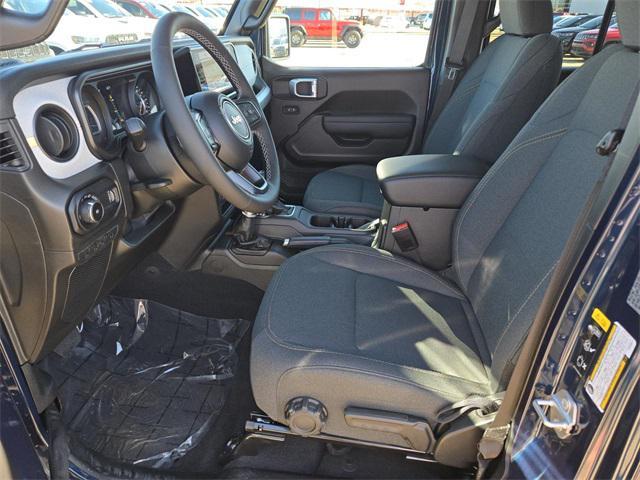 Photo of 2025 Fathom Blue Pearlcoat Jeep Wrangler