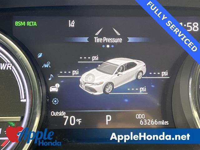 Photo of 2019 Gray Toyota Camry Hybrid