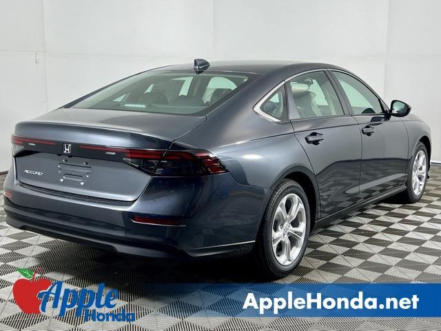 Photo of 2025 Meteorite Gray Metallic Honda Accord
