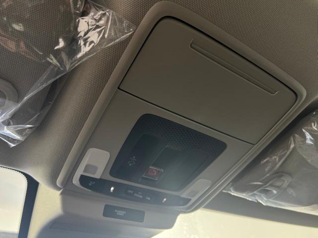 Photo of 2025 Meteorite Gray Metallic Honda Accord