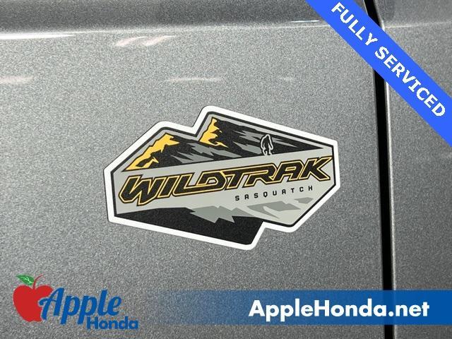 Photo of 2024 Carbonized Gray Metallic Ford Bronco