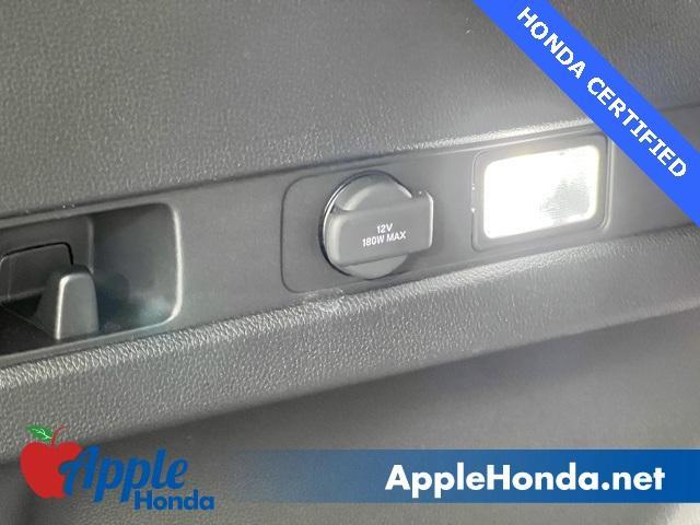 Photo of 2023 Platinum White Pearl Honda CR-V
