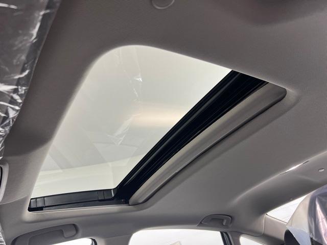 Photo of 2025 Platinum White Pearl Honda Accord Hybrid