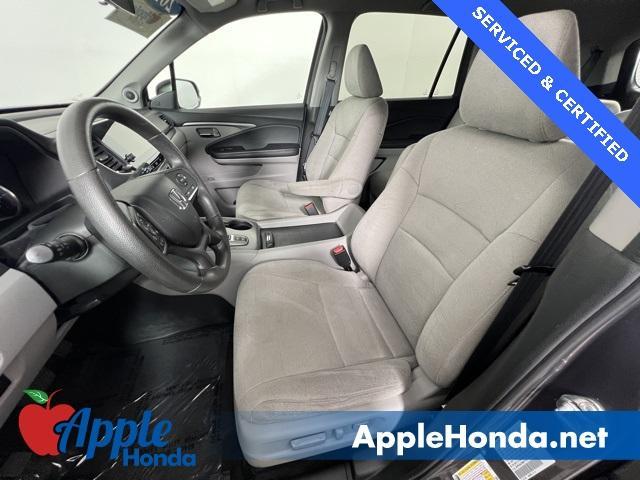 Photo of 2021 Gray Honda Pilot