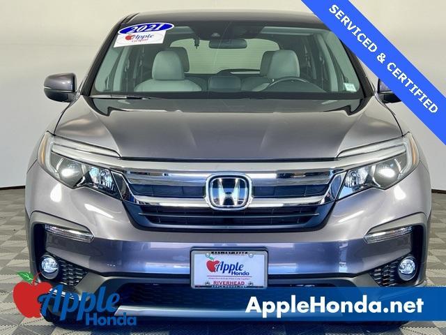 Photo of 2021 Gray Honda Pilot