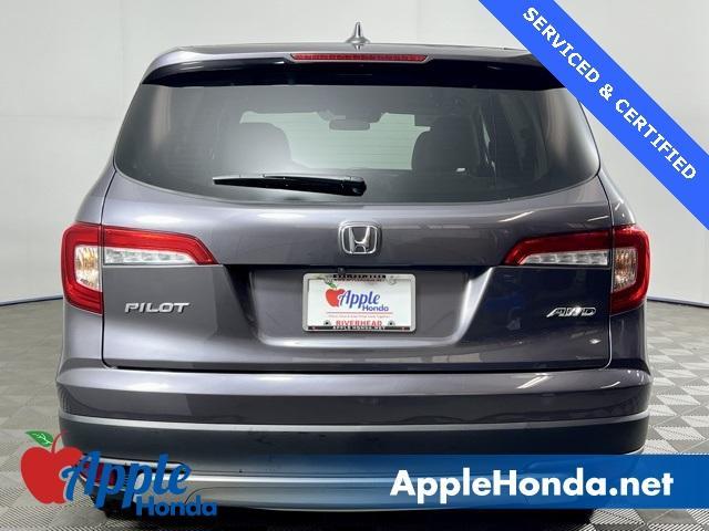 Photo of 2021 Gray Honda Pilot