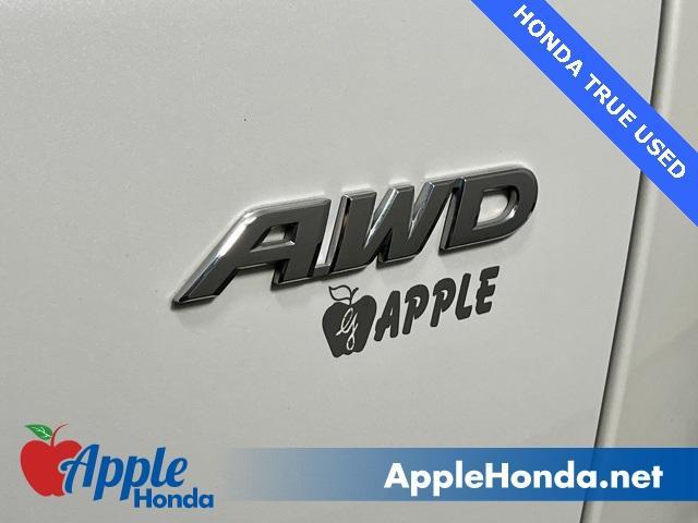 Photo of 2019 Platinum White Pearl Honda CR-V