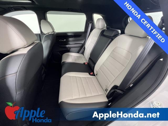 Photo of 2023 Platinum White Pearl Honda CR-V Hybrid