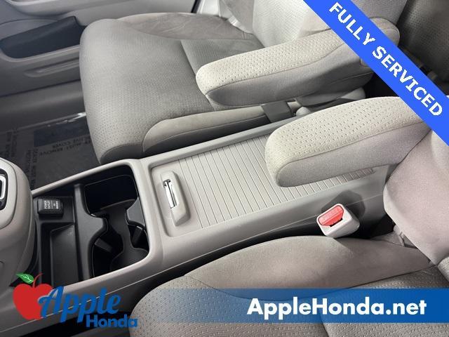 Photo of 2013 Red Honda CR-V