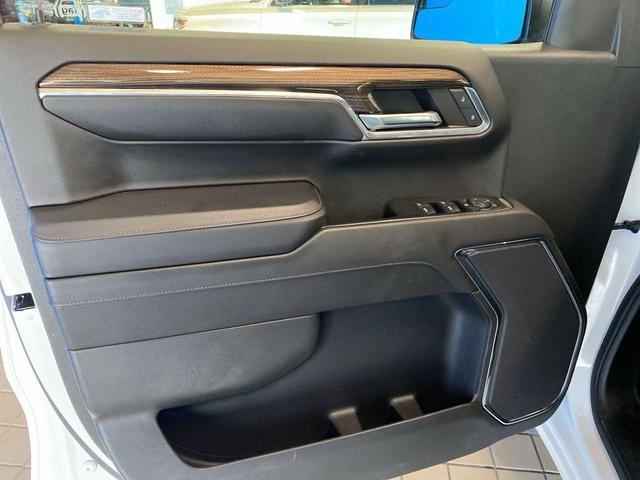 Photo of 2024 White Chevrolet Silverado 1500