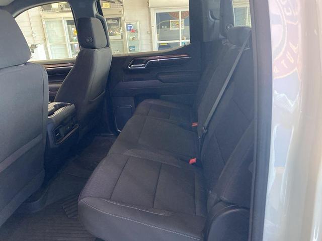 Photo of 2024 White Chevrolet Silverado 1500