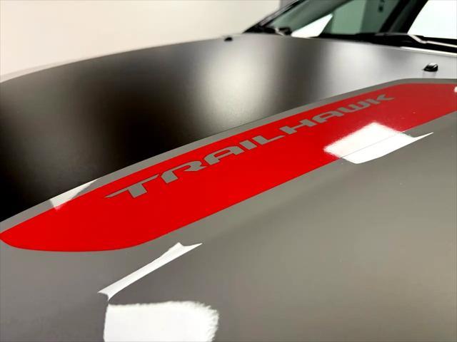 Photo of 2022 GRAY Jeep Compass