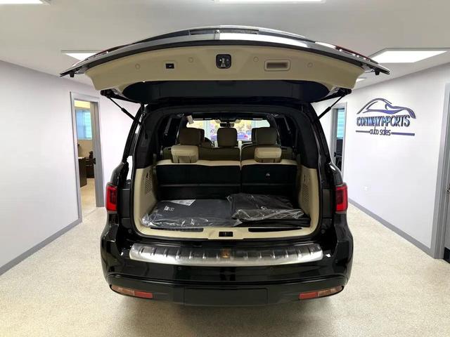 Photo of 2021 BLACK INFINITI QX80