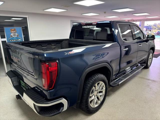 Photo of 2020 Pacific Blue Metallic GMC Sierra 1500