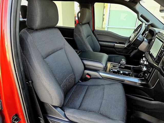 Photo of 2023 Hot Pepper Red Metallic Tinted Clearcoat Ford F-150