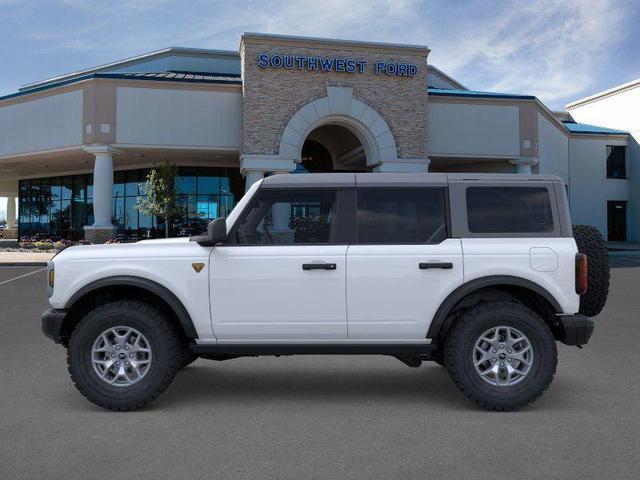 Photo of 2025 Oxford White Ford Bronco