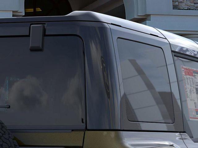 Photo of 2025 Green Metallic Ford Bronco