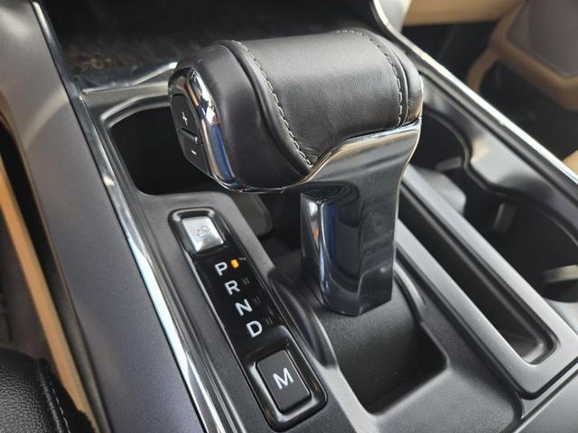 Photo of 2023 Oxford White Ford F-150