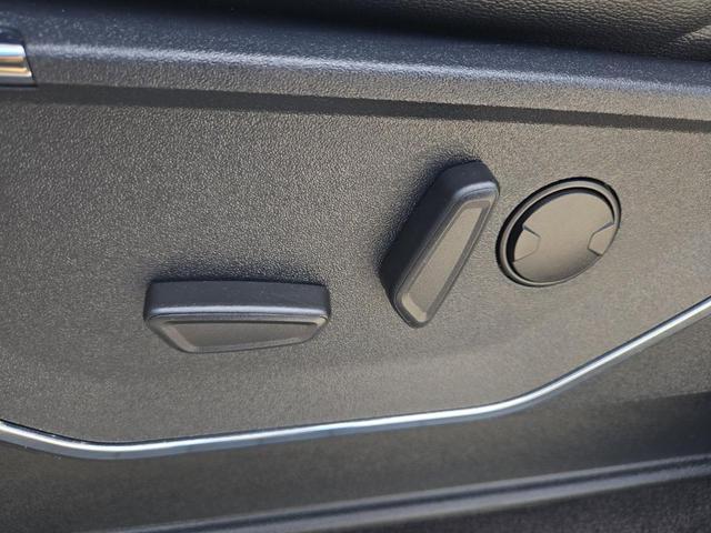 Photo of 2023 Oxford White Ford F-150
