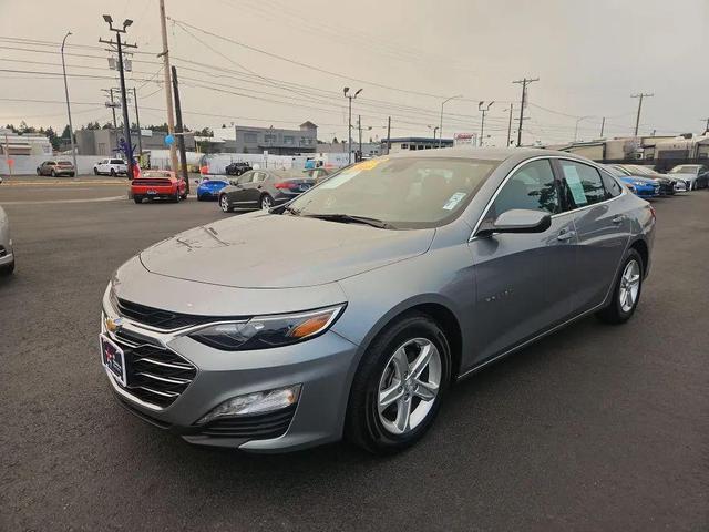 Photo of 2023 Silver Chevrolet Malibu