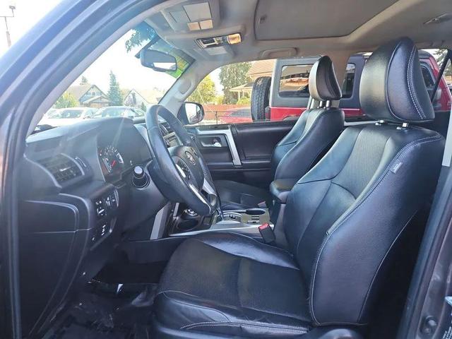 Photo of 2018 Magnetic Gray Metallic Toyota 4Runner