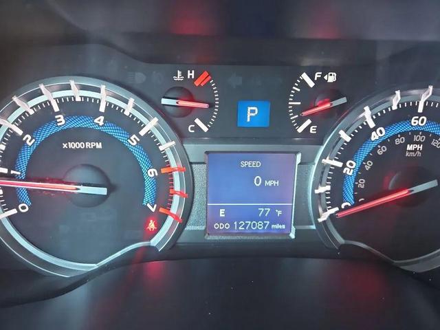 Photo of 2018 Magnetic Gray Metallic Toyota 4Runner