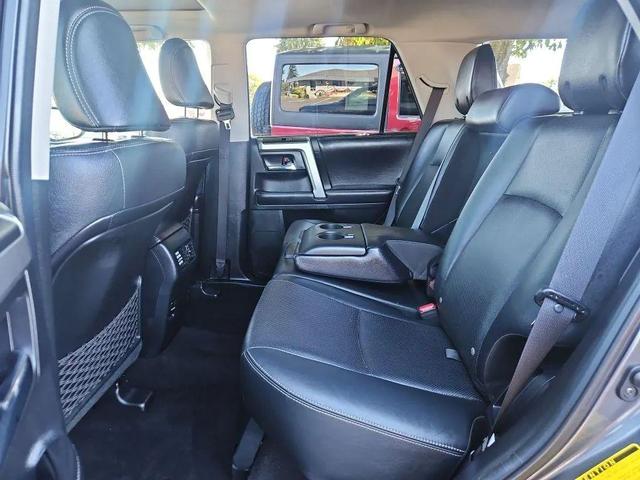 Photo of 2018 Magnetic Gray Metallic Toyota 4Runner