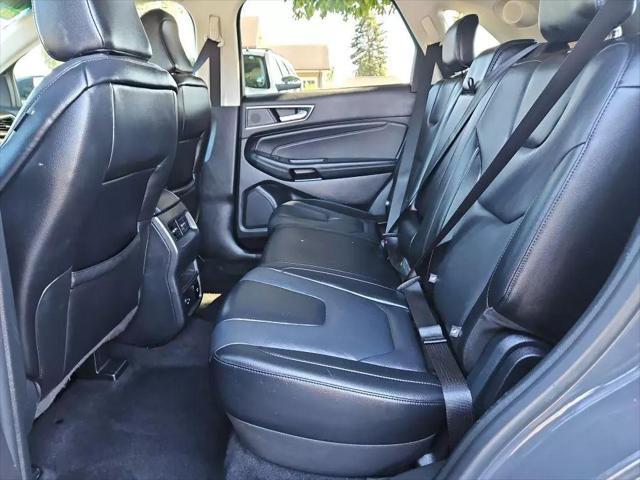 Photo of 2021 Lithium Gray Ford Edge