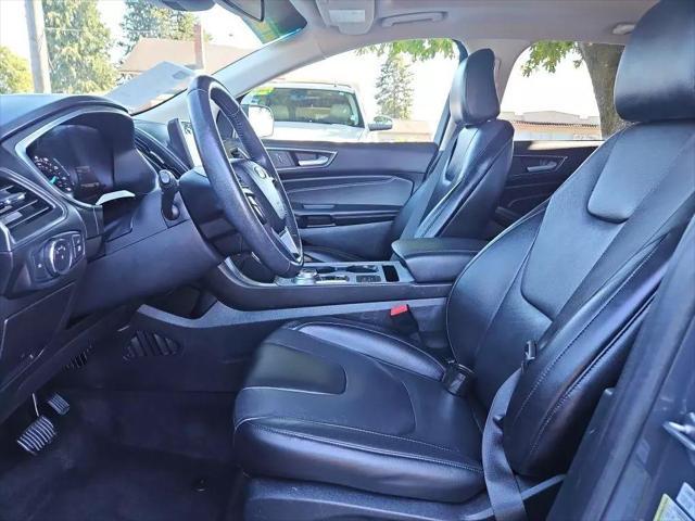 Photo of 2021 Lithium Gray Ford Edge