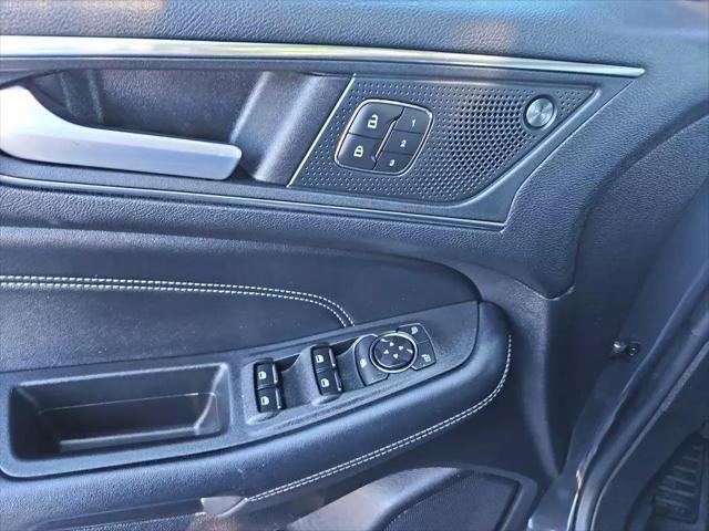 Photo of 2021 Lithium Gray Ford Edge
