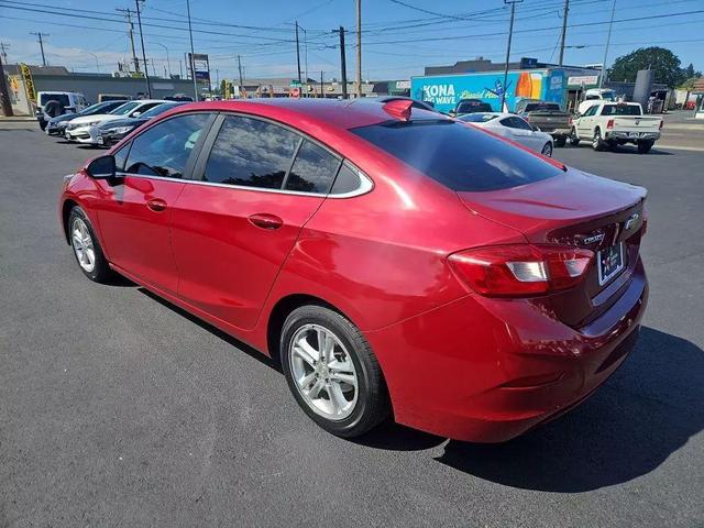 Photo of 2018 Red Chevrolet Cruze