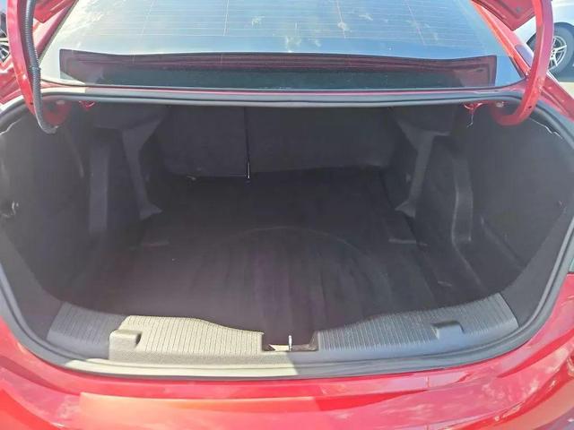Photo of 2018 Red Chevrolet Cruze