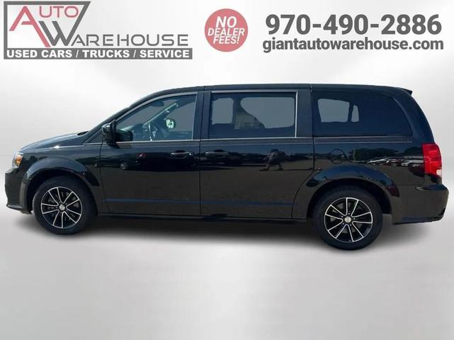 Photo of 2018 Black Onyx Crystal Pearlcoat Dodge Grand Caravan