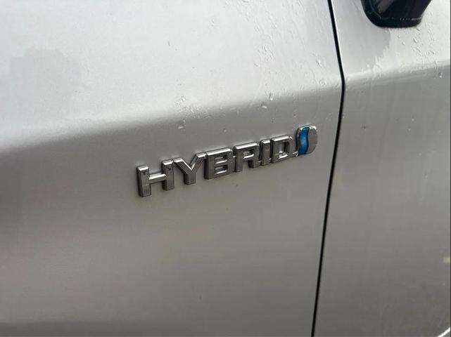 Photo of 2010 Classic Silver Metallic Toyota Prius
