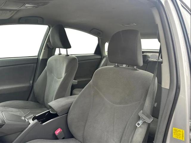 Photo of 2010 Classic Silver Metallic Toyota Prius