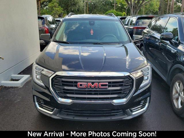 Photo of 2023 Ebony Twilight Metallic GMC Terrain